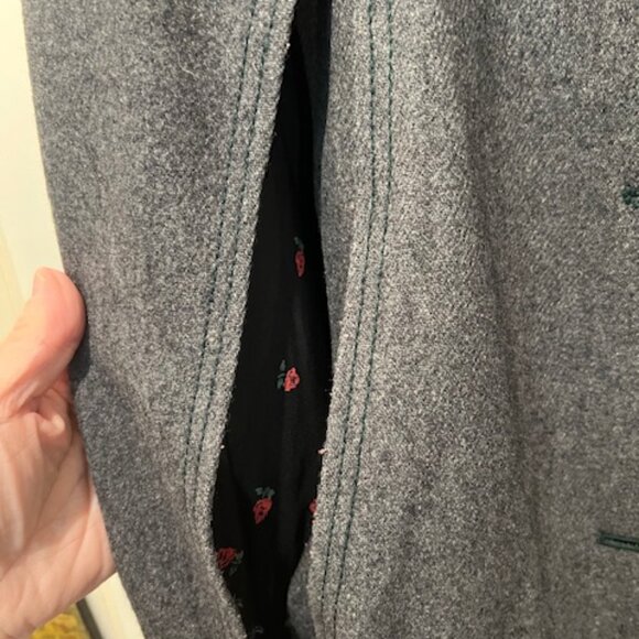 Austrian Loden Cloth Cape - Picture 9 of 14